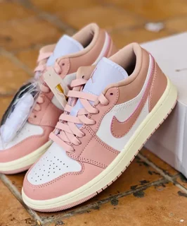 کتونی نایک جردن مستر کوالیتی درجه ۱/ سایز بندی ۳۷ تا ۴۰ /تک و عمده موجود Nike Jordan